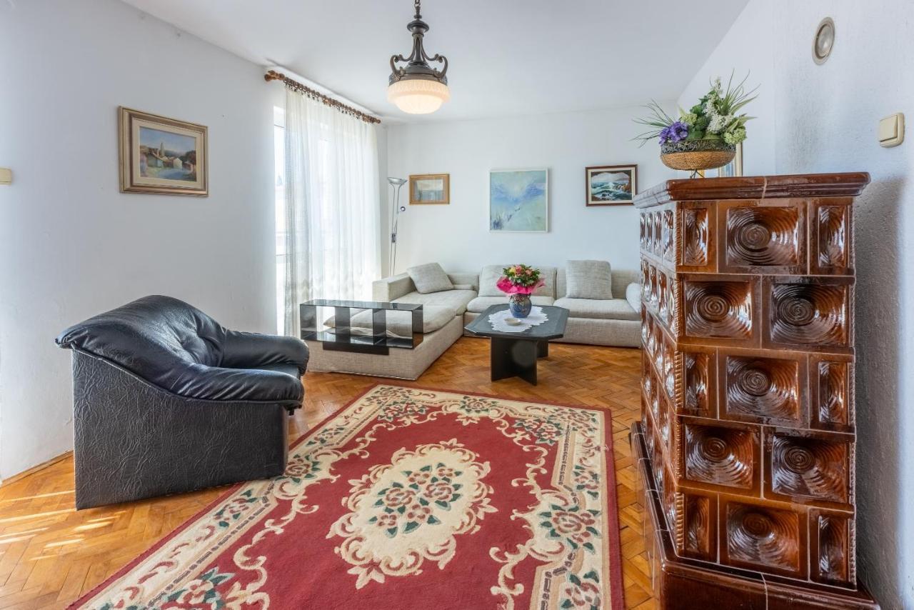 Apartment Mira "Pet Friendly" Crikvenica Ngoại thất bức ảnh