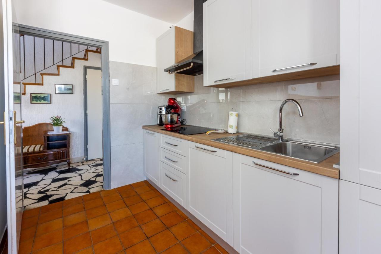 Apartment Mira "Pet Friendly" Crikvenica Ngoại thất bức ảnh